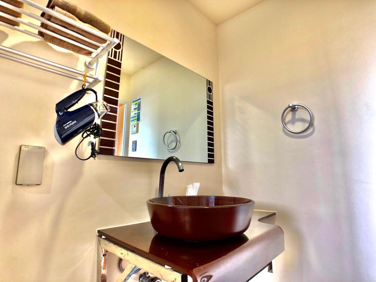 Robcondロブコンド Apartment Naha Luaran gambar